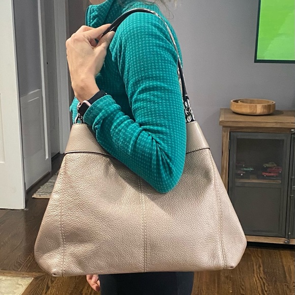 Coach golden leather Madison Phoebe handbag - Picture 3 of 6